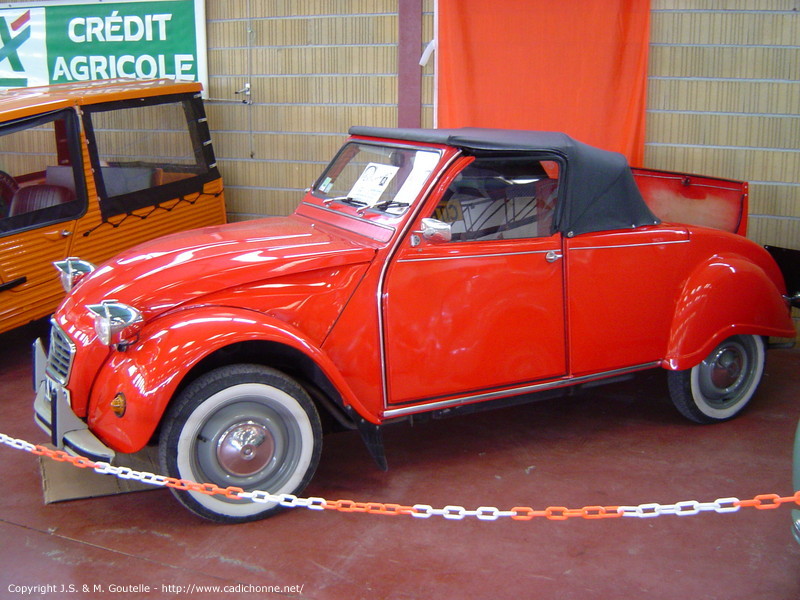 2CV cabriolet Deslandes