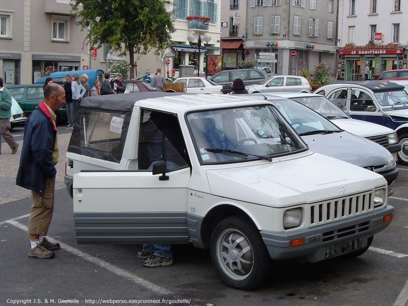 Une Tangara sur base de 2CV