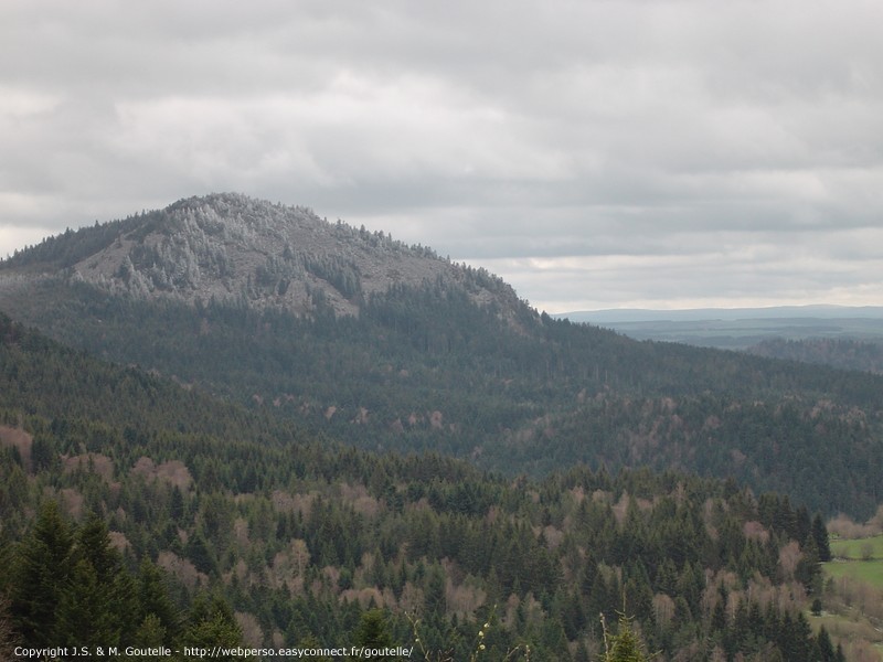 Panorama sur le bassin du Puy