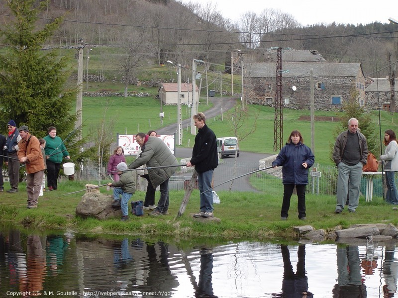 Partie de pêche à la truite