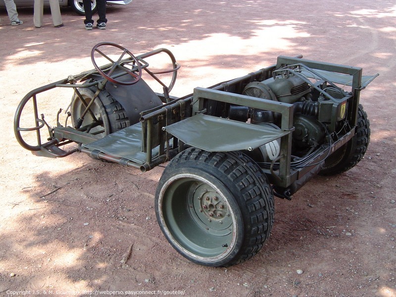 Tricycle militaire d'origine belge