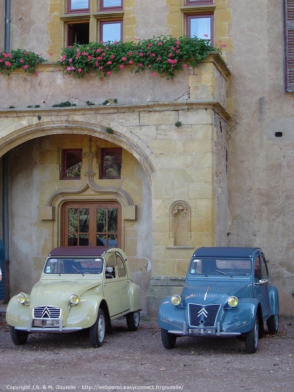 Arrivée au château de Ressins