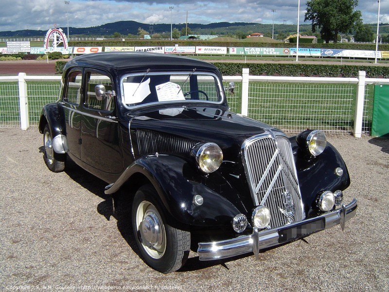 Une Citroën 15