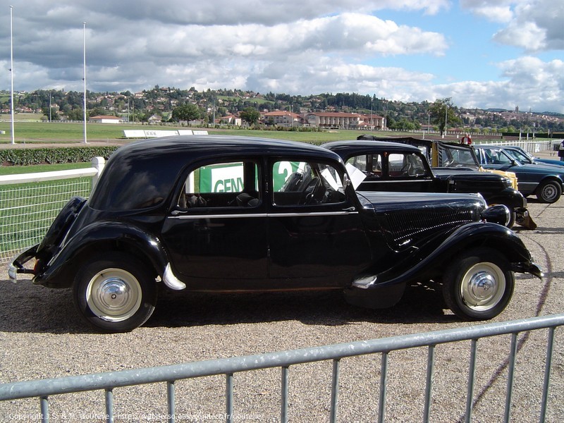 Une Citroën 15