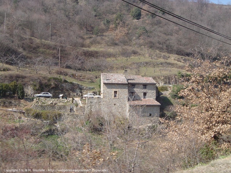 Sur la route panoramique du Rhône