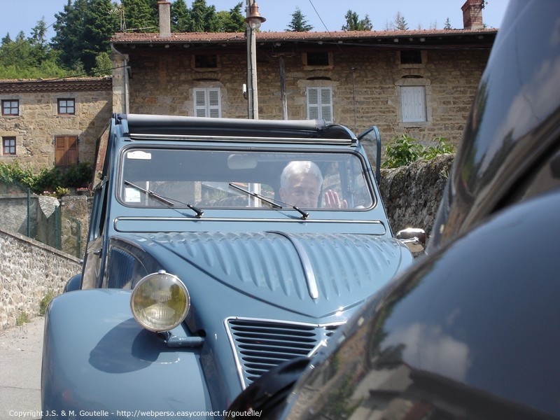 La bénédiction des 2CV