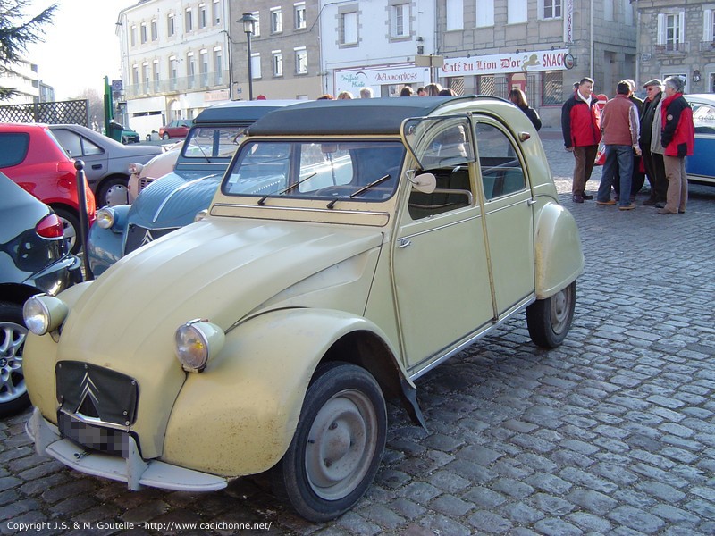 2CV 1961 Jaune Panama AC307, dans son jus