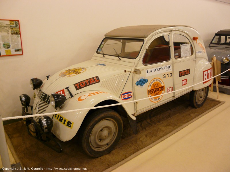 2CV du raid Paris - Persépolis