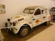 2CV du raid Paris - Persépolis