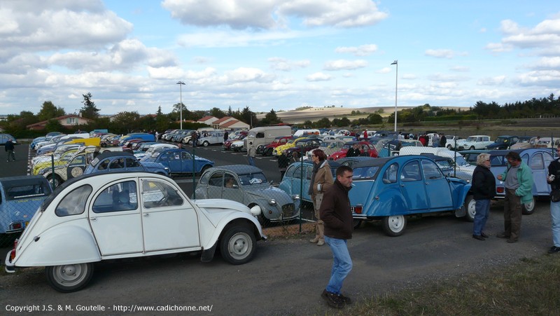 Sur le parking