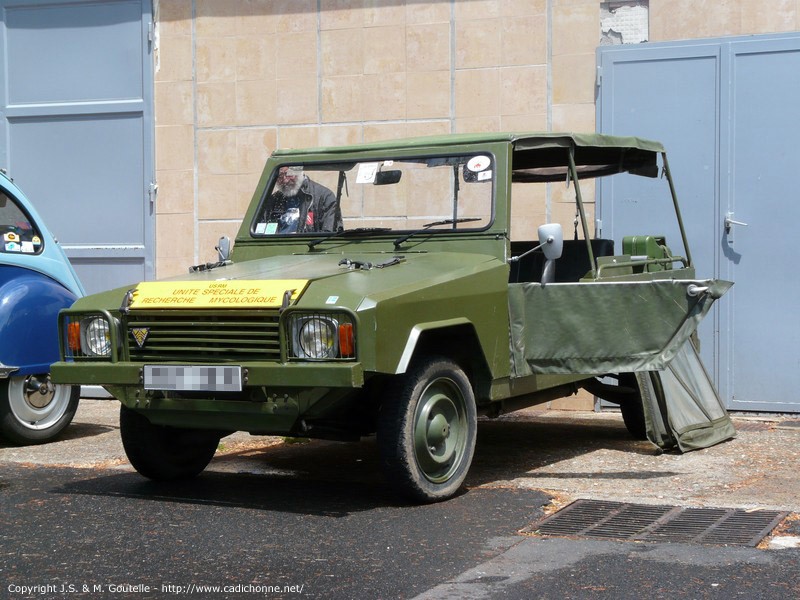 Un A 4×4, modèle militaire