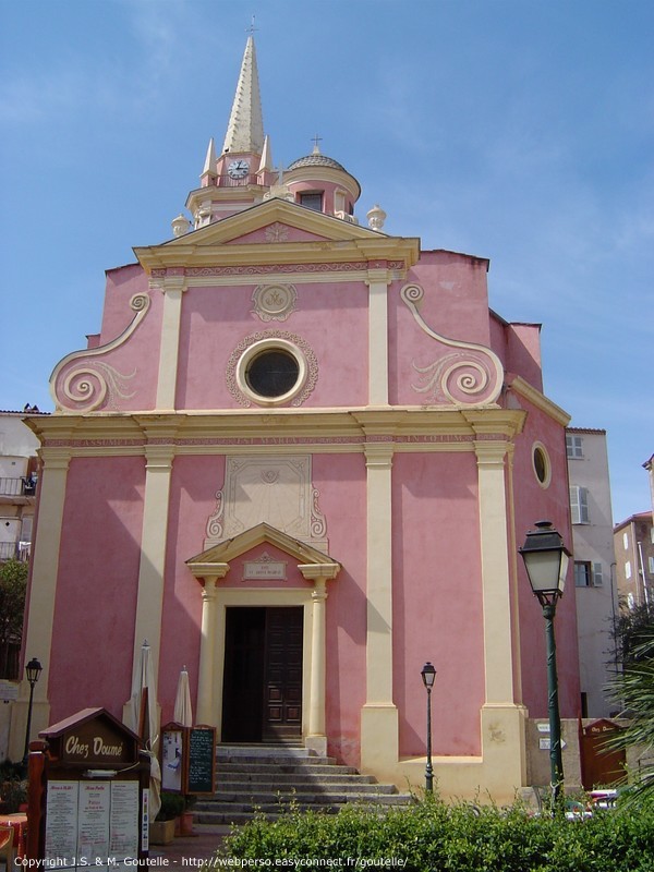 Une église à Calvi
