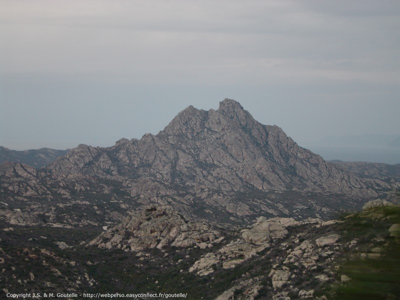 Le Mont Genova dans les Agriates