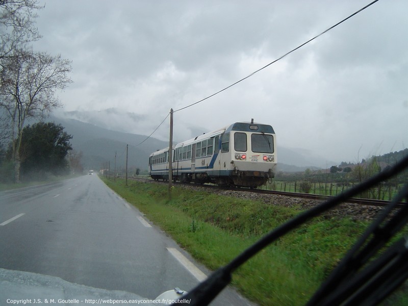 Un train des Chemins de Fer Corses